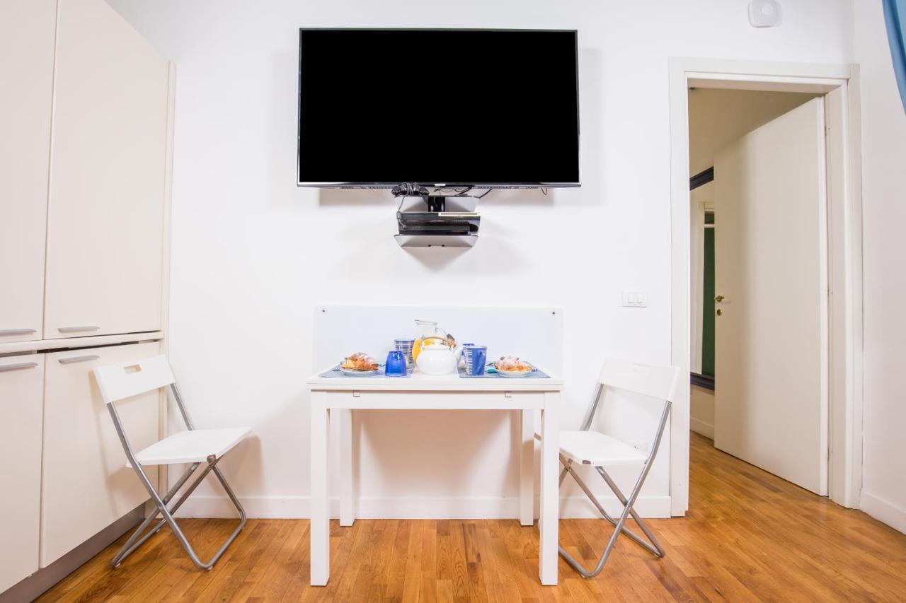 Smart Lodgings Plus Rom Exterior foto